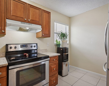 2825 Sw 22nd Avenue - Photo Thumbnail 23
