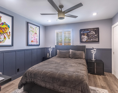 8216 Heritage Club Drive - Photo Thumbnail 21