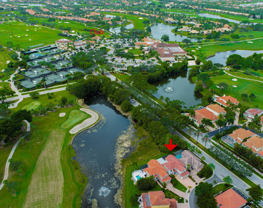 8216 Heritage Club Drive - Photo Thumbnail 2