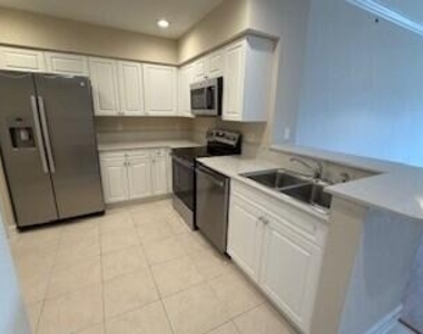 4520 Pga Boulevard - Photo Thumbnail 11