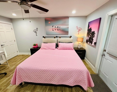 601 N E Street - Photo Thumbnail 11