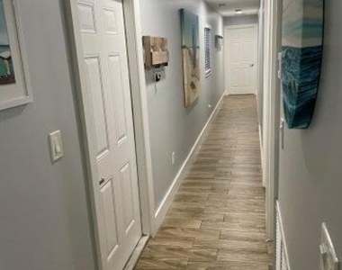 601 N E Street - Photo Thumbnail 6