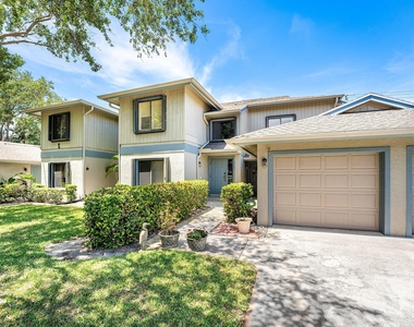 5662 Se Schooner Oaks Way - Photo Thumbnail 3