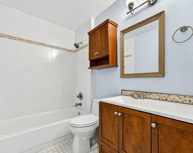 5662 Se Schooner Oaks Way - Photo Thumbnail 21