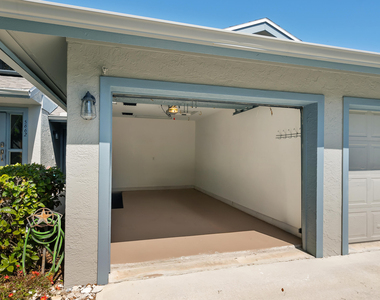 5662 Se Schooner Oaks Way - Photo Thumbnail 5