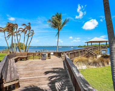 5662 Se Schooner Oaks Way - Photo Thumbnail 28