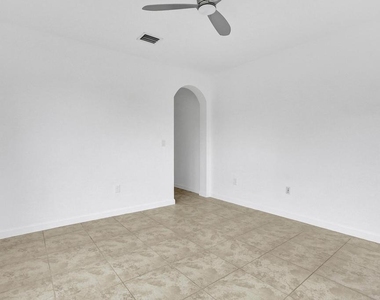 9081 Sw 169th Court - Photo Thumbnail 22
