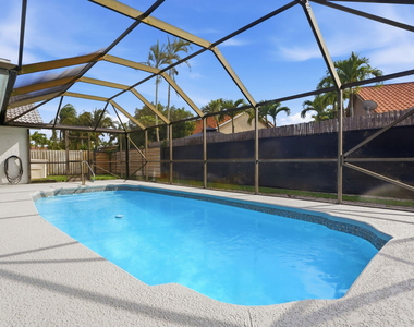 9284 Laurel Green Drive - Photo Thumbnail 1