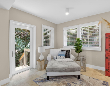 122 Andrews Avenue - Photo Thumbnail 14