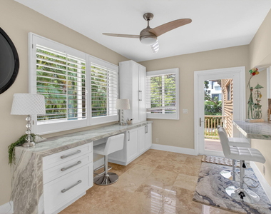 122 Andrews Avenue - Photo Thumbnail 23
