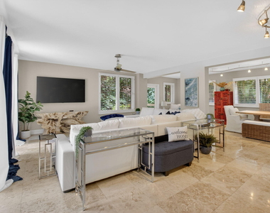122 Andrews Avenue - Photo Thumbnail 10