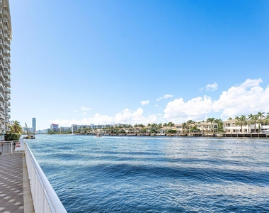 1600 S Ocean Drive - Photo Thumbnail 43