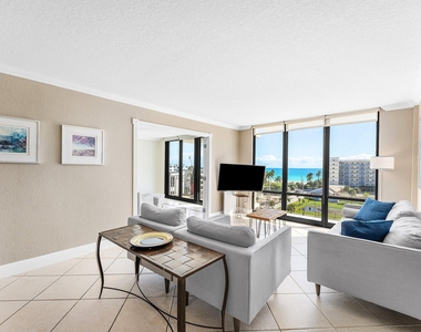 1600 S Ocean Drive - Photo Thumbnail 9