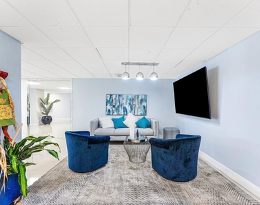 1600 S Ocean Drive - Photo Thumbnail 32