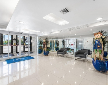 1600 S Ocean Drive - Photo Thumbnail 29