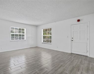 3100 Coral Springs Drive - Photo Thumbnail 7