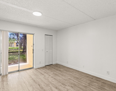 507 Meadows Circle - Photo Thumbnail 16