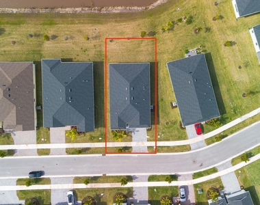 13885 Se Riversway Street - Photo Thumbnail 30