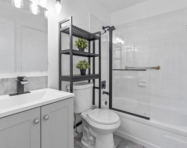 1620 Granfern Avenue - Photo Thumbnail 16