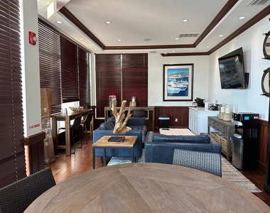 975 Nw Flagler Avenue - Photo Thumbnail 33