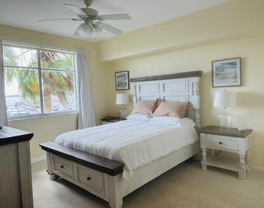 975 Nw Flagler Avenue - Photo Thumbnail 10