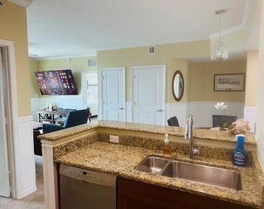 975 Nw Flagler Avenue - Photo Thumbnail 7