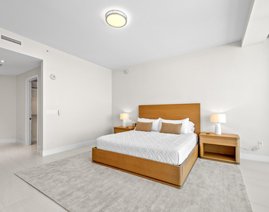 3100 N Ocean Drive - Photo Thumbnail 29