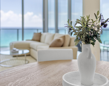 3100 N Ocean Drive - Photo Thumbnail 12