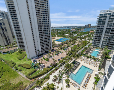 3100 N Ocean Drive - Photo Thumbnail 49