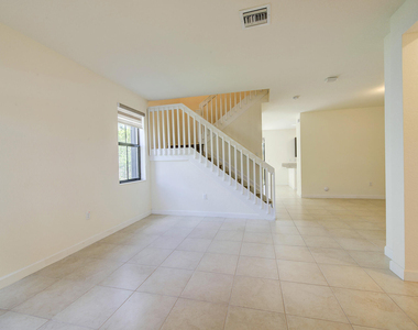 6574 S Anise Court - Photo Thumbnail 5