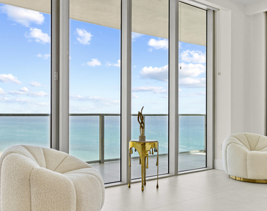 3100 N Ocean Drive - Photo Thumbnail 2