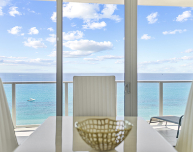 3100 N Ocean Drive - Photo Thumbnail 18