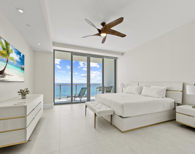 3100 N Ocean Drive - Photo Thumbnail 20