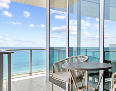 3100 N Ocean Drive - Photo Thumbnail 40