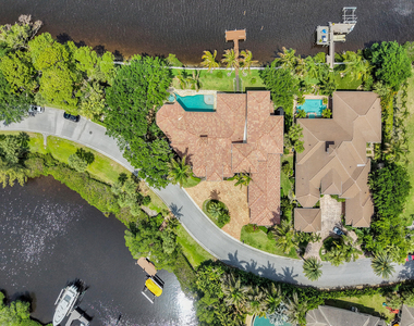 18669 Se Palm Island Lane - Photo Thumbnail 4