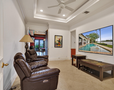 18669 Se Palm Island Lane - Photo Thumbnail 18