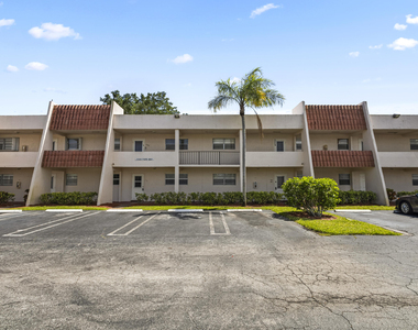 2500 Fiore Way - Photo Thumbnail 18