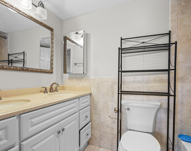 2500 Fiore Way - Photo Thumbnail 9
