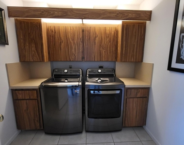 3511 Village Boulevard - Photo Thumbnail 10