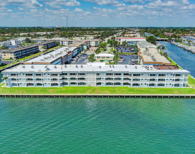 100 Shore Court - Photo Thumbnail 39