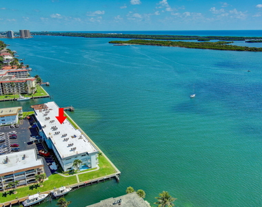 100 Shore Court - Photo Thumbnail 34