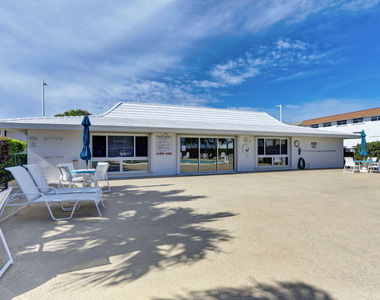 100 Shore Court - Photo Thumbnail 54