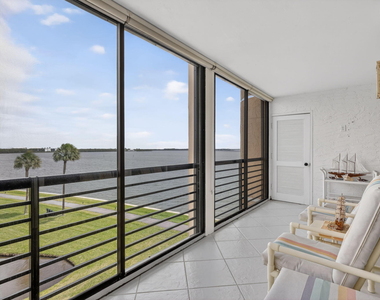 3382 Ne Causeway Boulevard - Photo Thumbnail 3