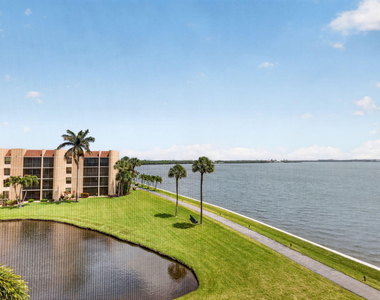 3382 Ne Causeway Boulevard - Photo Thumbnail 4