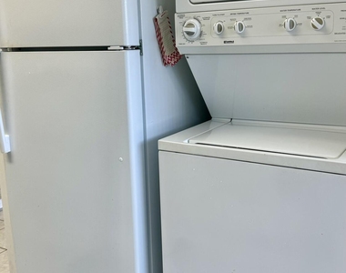 1551 Nw 20th Avenue - Photo Thumbnail 7