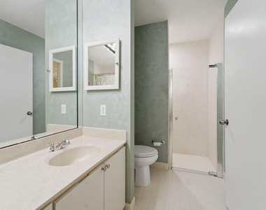 5562 Reynolds Road - Photo Thumbnail 10