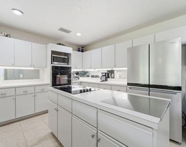 5562 Reynolds Road - Photo Thumbnail 15