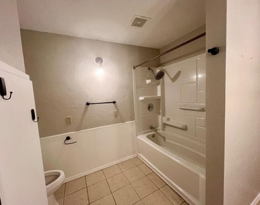 9904 Se 43rd Street - Photo Thumbnail 14