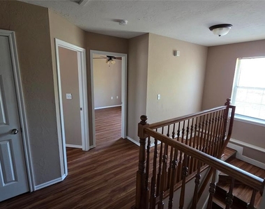 847 Rambling Oaks - Photo Thumbnail 24