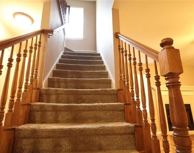 847 Rambling Oaks - Photo Thumbnail 9